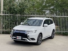 Mitsubishi Outlander, 2022
