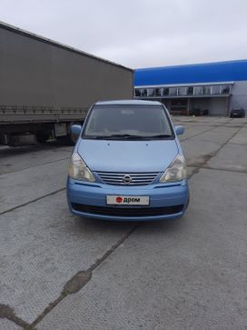    Nissan Serena 2003 , 720000 , 