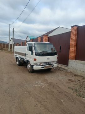   Toyota Dyna 1996 , 2800000 , 
