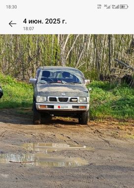  Nissan Datsun 1993 , 500000 , 