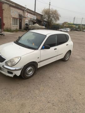  Toyota Duet 2002 , 325000 , 