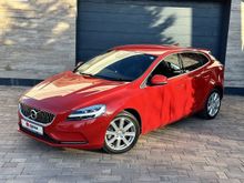  V40, 2017