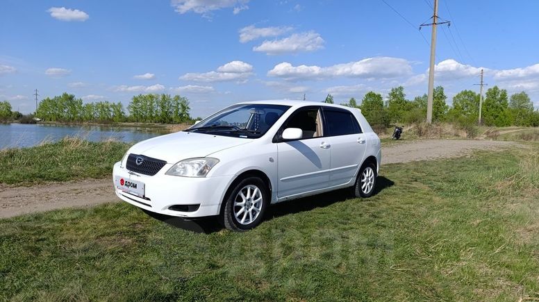  Toyota Corolla Runx 2002 , 400000 , 