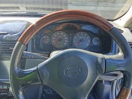  Nissan Sunny 2000 , 245000 , 