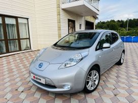  Nissan Leaf 2011 , 495000 , 