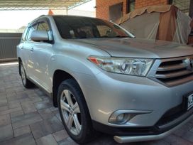 SUV   Toyota Highlander 2011 , 2120000 , 