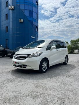    Honda Freed 2010 , 985000 , 