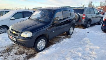 SUV   Chevrolet Niva 2011 , 699000 , 