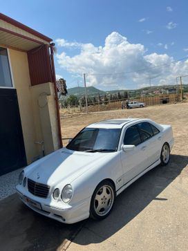  Mercedes-Benz E-Class 2001 , 1150000 , 