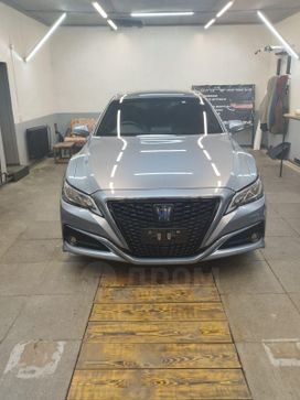  Toyota Crown 2020 , 3100000 , 
