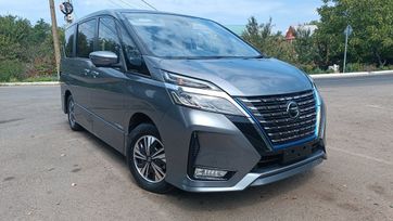    Nissan Serena 2019 , 2499000 , 