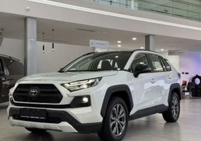 SUV   Toyota RAV4 2024 , 4200000 , 