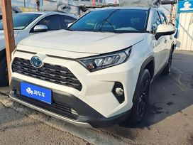 SUV   Toyota RAV4 2021 , 2600000 , 