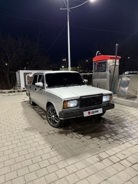   2107 2011 , 299000 , 