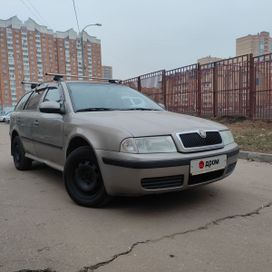  Skoda Octavia 2010 , 650000 , 