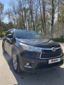 SUV   Toyota Highlander 2014 , 3000000 ,  