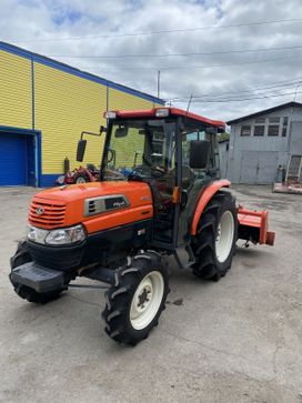 - Kubota KL4350 2005 , 2050000 , 