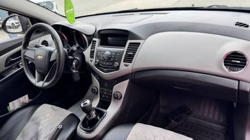  Chevrolet Cruze 2012 , 650000 , 