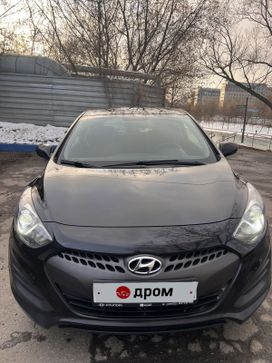  3  Hyundai i30 2013 , 1050000 , 