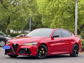  Alfa Romeo Giulia 2021 , 2750000 , 