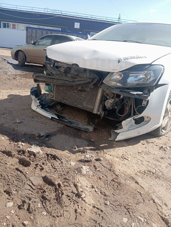  Volkswagen Polo 2012 , 360000 , 