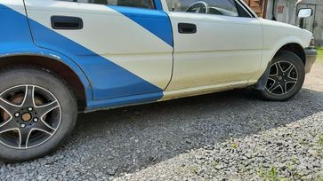 Toyota Corolla 1990 , 200000 , --