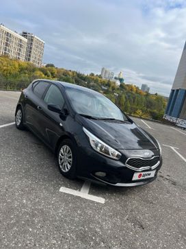 ������� Kia Ceed 2013 ����, 690000 ������, ���������