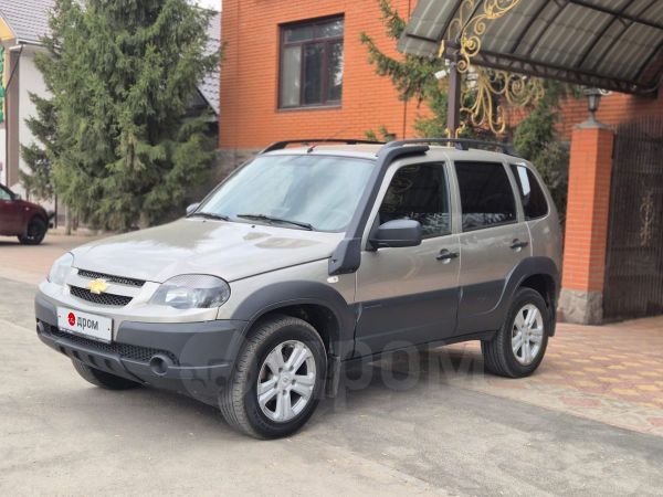 SUV   Chevrolet Niva 2020 , 730000 , 