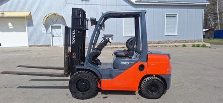   Toyota 62-8FD30 2012 , 1800000 , 