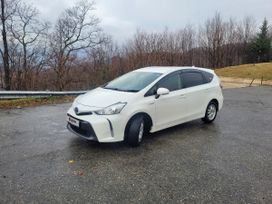    Toyota Prius Alpha 2018 , 2250000 , 