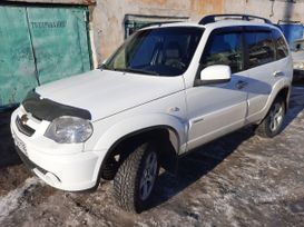 SUV   Chevrolet Niva 2013 , 700000 , 