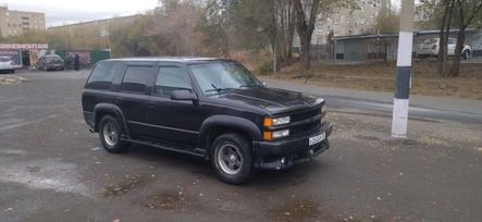 SUV   Chevrolet Tahoe 1996 , 900000 , 