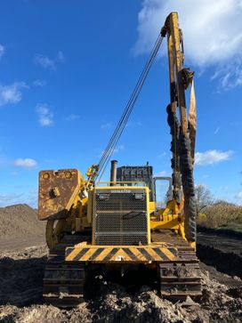  Komatsu D355C 2011 , 20000000 , 