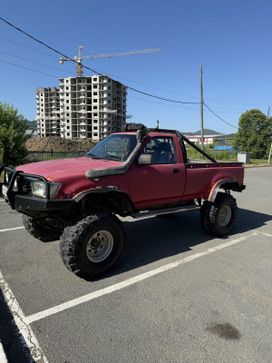  Toyota Hilux 1991 , 900000 , 