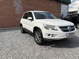 SUV   Volkswagen Tiguan 2010 , 950000 , 