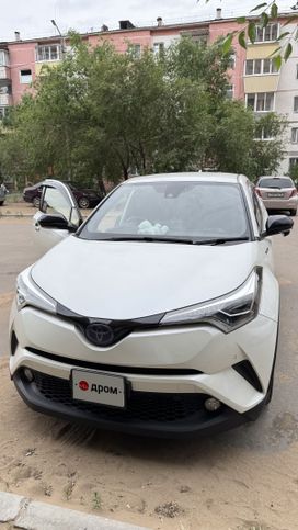 SUV   Toyota C-HR 2017 , 1750000 , -