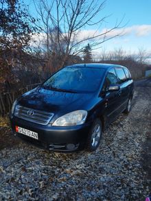  Avensis Verso 2002