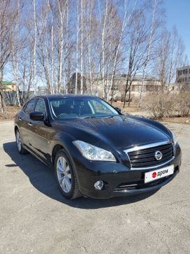  Nissan Fuga 2010 , 1700000 , 