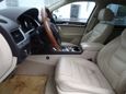 SUV   Volkswagen Touareg 2011 , 2150000 , 