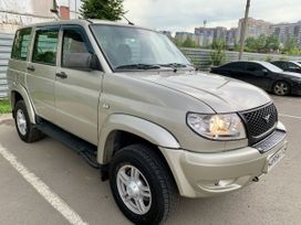 SUV     2013 , 748000 , 