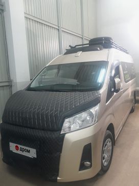    Toyota Hiace 2020 , 5650000 , 