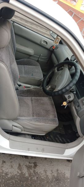  Toyota Corolla 2000 , 410000 , 