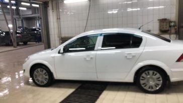  Opel Astra Family 2012 , 700000 , 