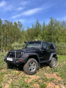  3  Jeep Wrangler 2012 , 2420000 , 