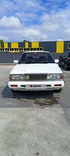  Nissan Laurel Spirit 1987 , 300000 , 