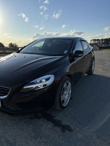  V40, 2016