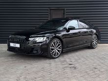   Audi S8, 2024
