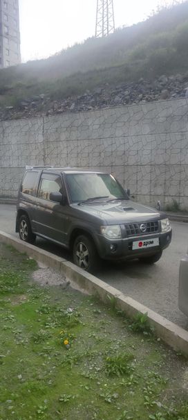  3  Nissan Kix 2010 , 500000 , 
