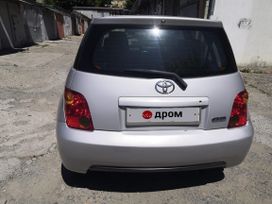 Toyota ist 2004 , 470000 , 