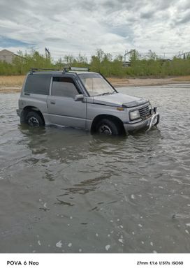  3  Suzuki Escudo 1991 , 380000 , 